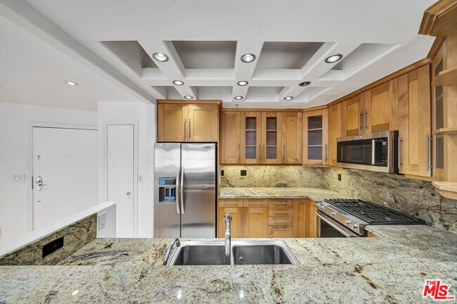 Building Photo - 4477 Woodman Ave