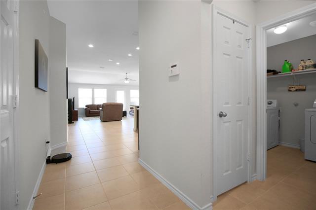 Building Photo - 2521 Weatherford Heights Dr