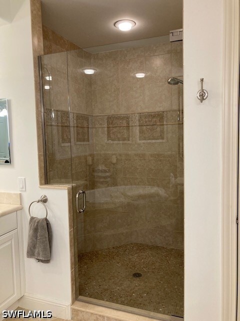 Building Photo - 580 El Camino Real