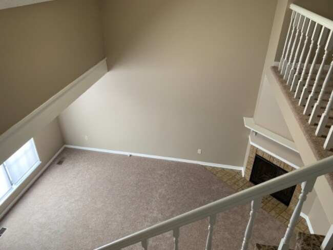 Building Photo - 12942 S Blackfoot Dr