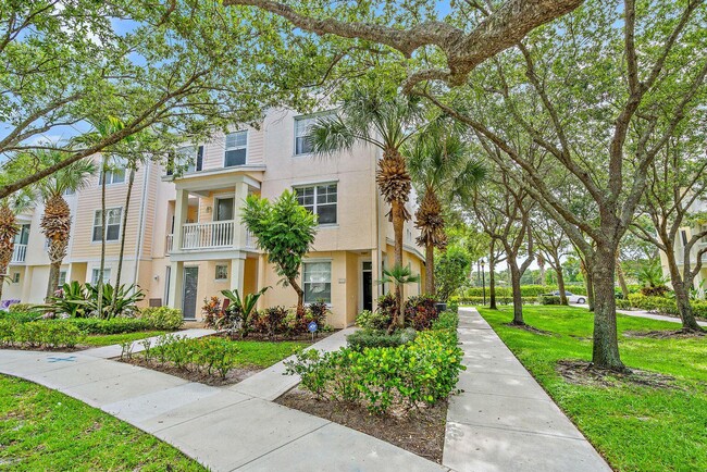 Primary Photo - 255 Murcia Dr