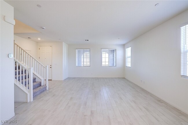 Building Photo - 3719 Via Allegro