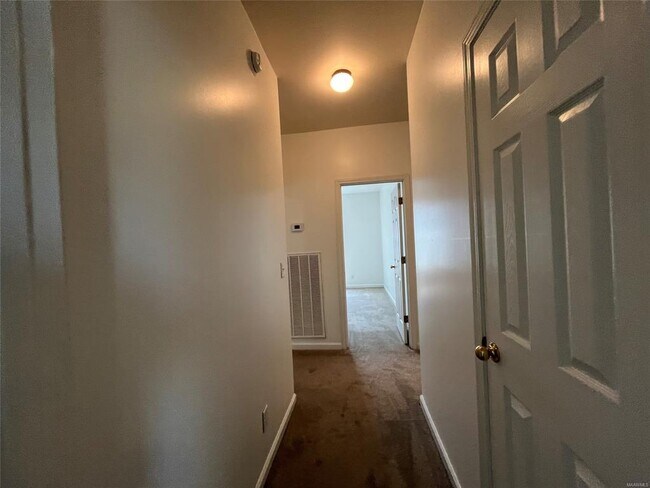 Building Photo - 9408 Crofton Ct
