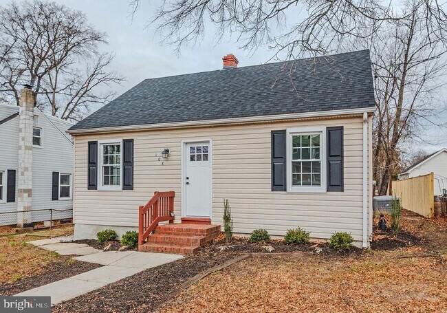 Building Photo - 108 New Jersey Ave NW