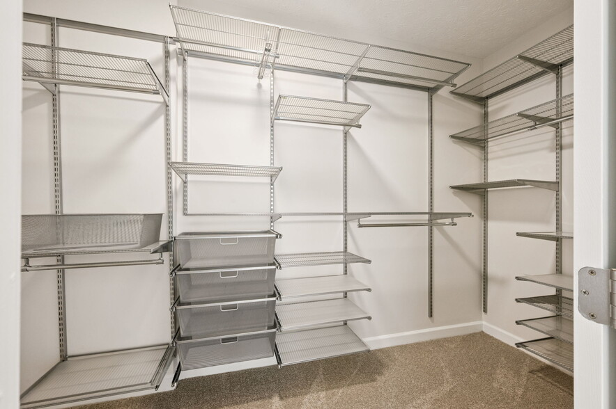 Building Photo - 2741 Rosedale Pl