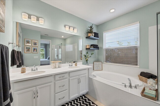 Building Photo - 4216 Pond Brk Ct