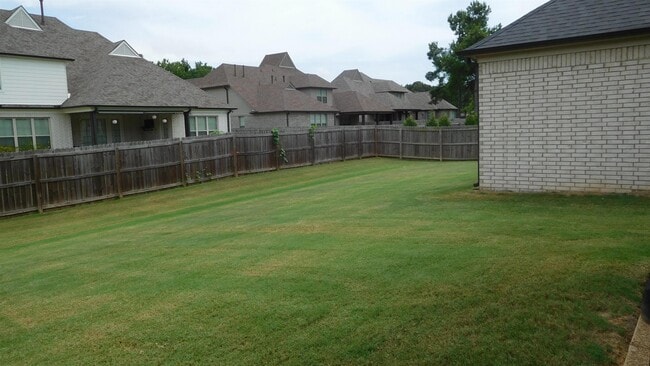 Building Photo - 1264 Mountain Side Dr