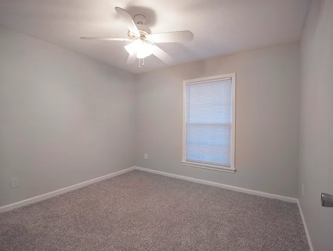 Building Photo - 5406 Chestnutwood Way