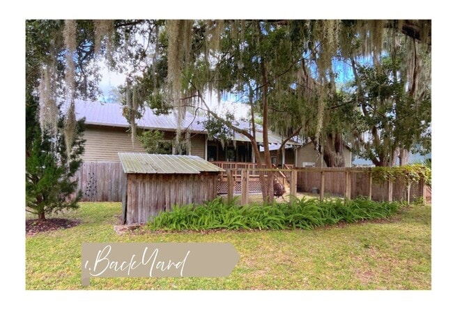 Building Photo - 208 Bartlett St