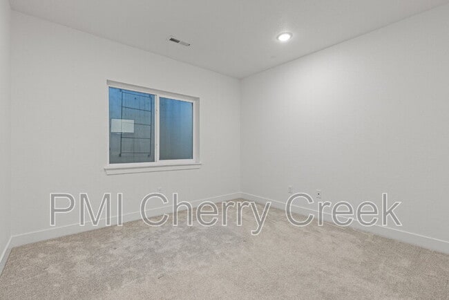 Building Photo - 3907 N Catawba St