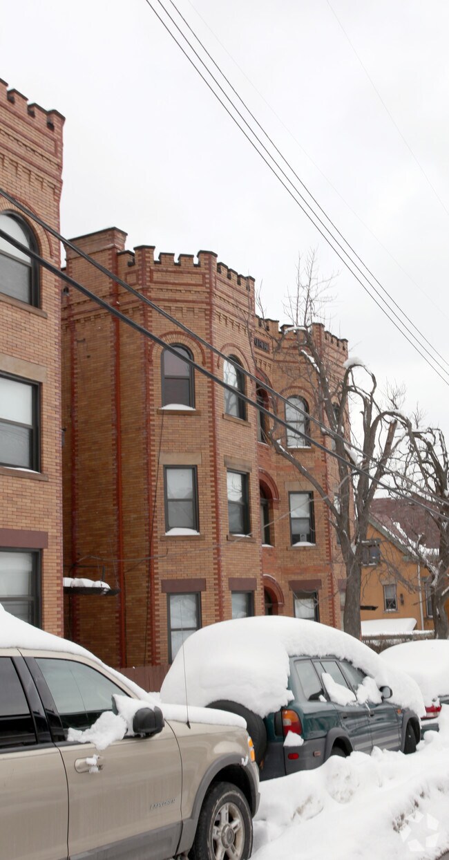 Oakland/Bates 409 Oakland Ave Pittsburgh PA 15213 Apartment Finder