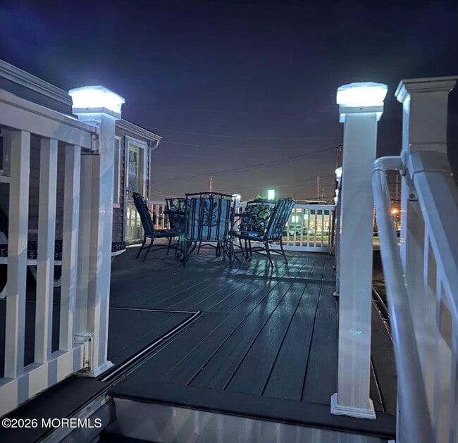 Building Photo - 1510R Bay Blvd