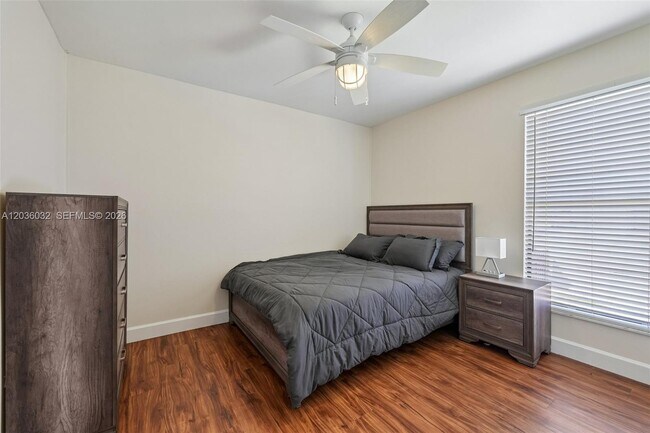 Building Photo - 12939 Cherrydale Ct