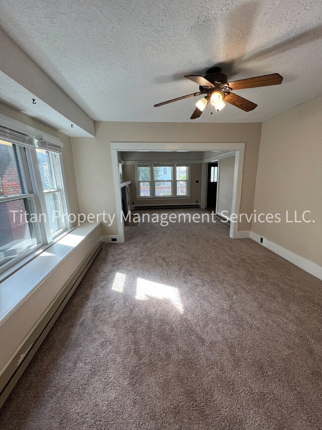 Building Photo - Check this out! Delightful 3-Bed Sanctuary...