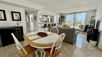 Building Photo - 7601 Byron Ave