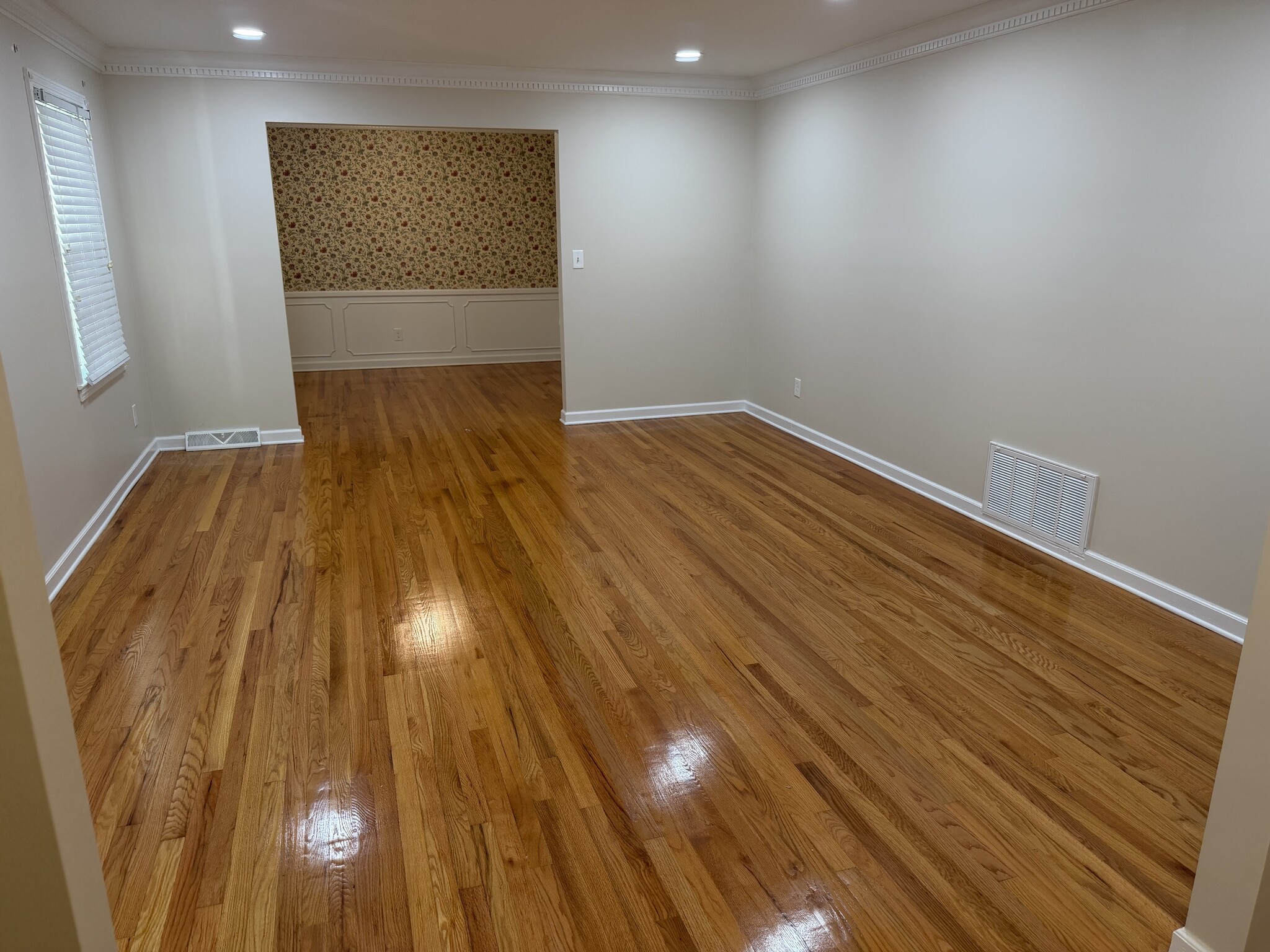 Building Photo - 3 Melbourne Ln