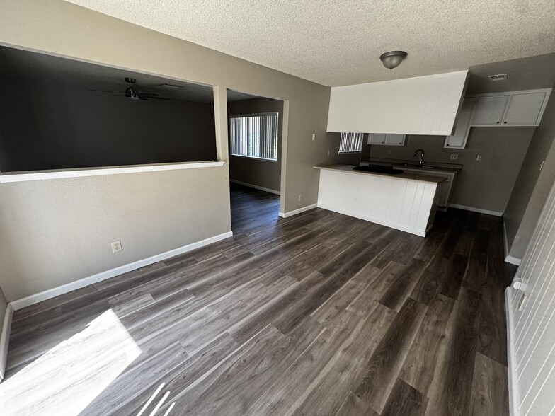 Building Photo - 3700 Bridgeford Ln