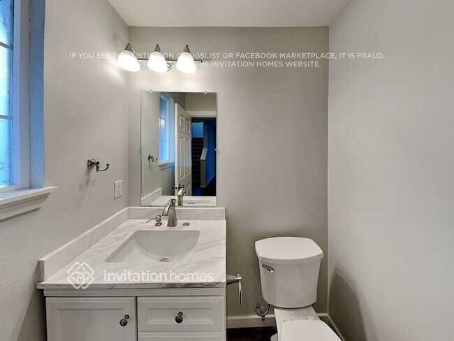 Building Photo - 17230 Ironwood St