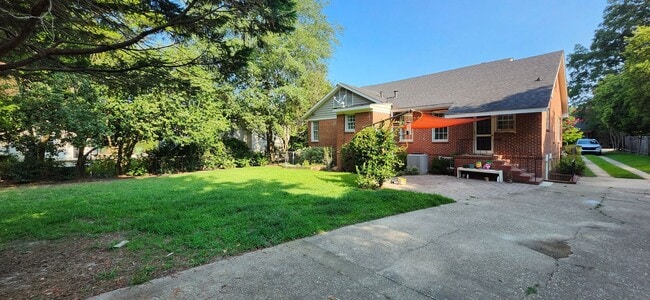 Building Photo - Wonderful home in Overlook!