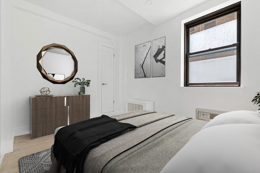 Building Photo - 138 E 38th St