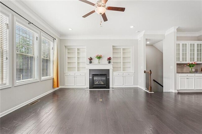 Building Photo - 741 Topsail Ln