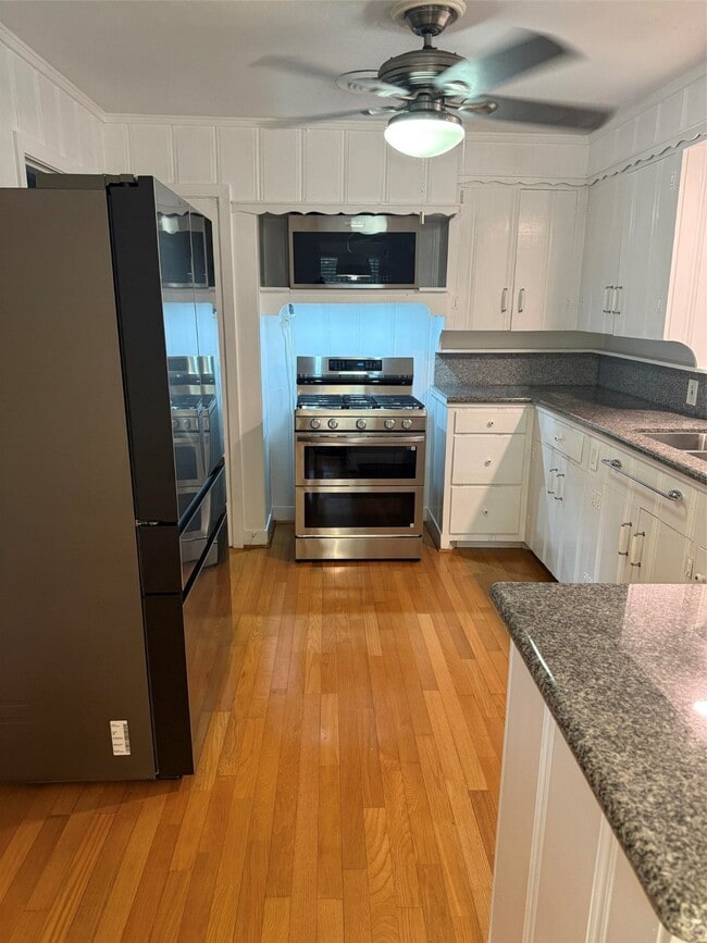 Building Photo - 4114 Norfolk St