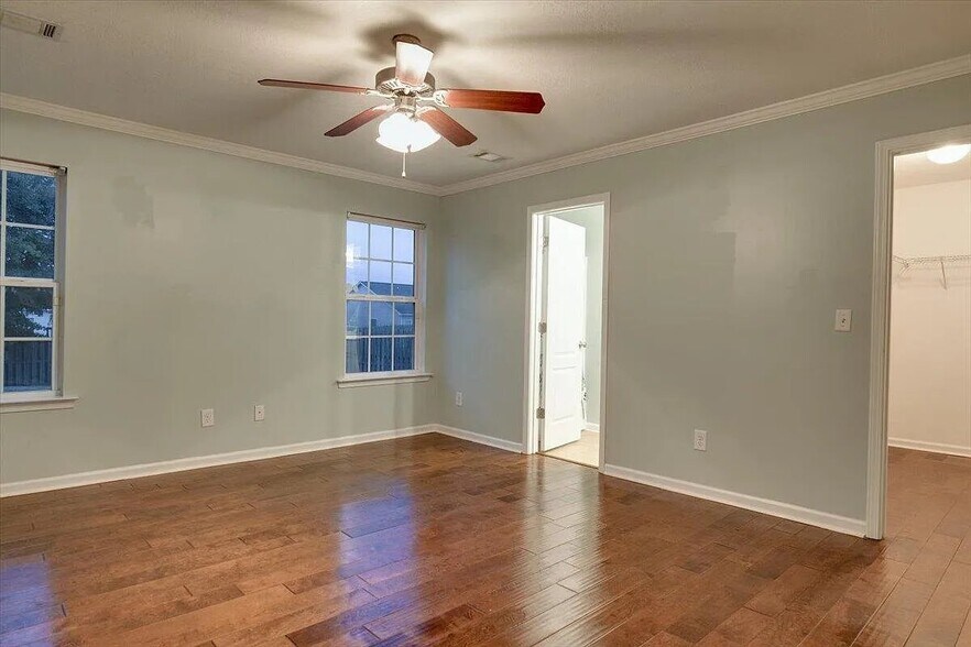 Building Photo - 756 Keyes Dr