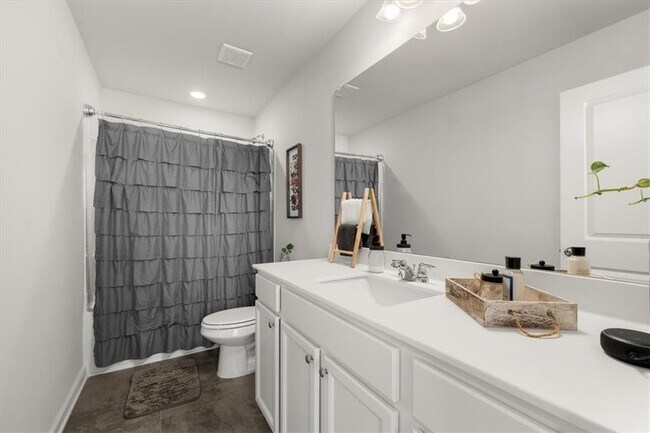 Building Photo - 29 Dew Drop Pointe