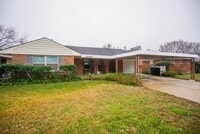 Building Photo - 4145 Sarong Dr