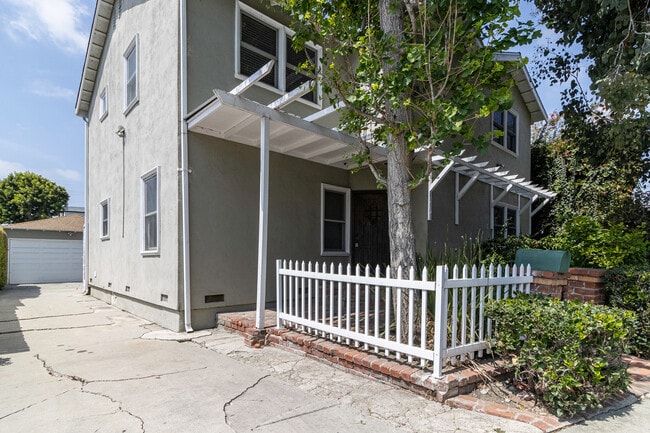 Building Photo - 4711 Purdue Ave