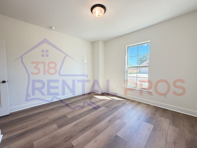 Building Photo - New Construction! 3 Bed 2 Bath in Country Club Estates!