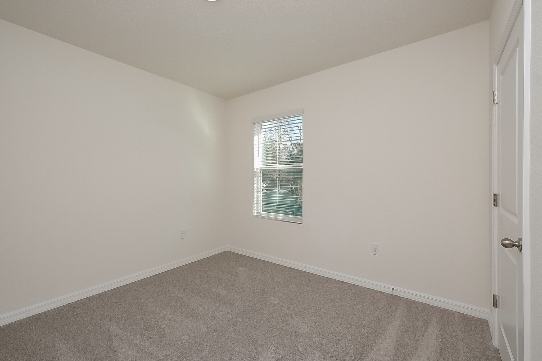 Building Photo - 7560 Cypress Walk Dr