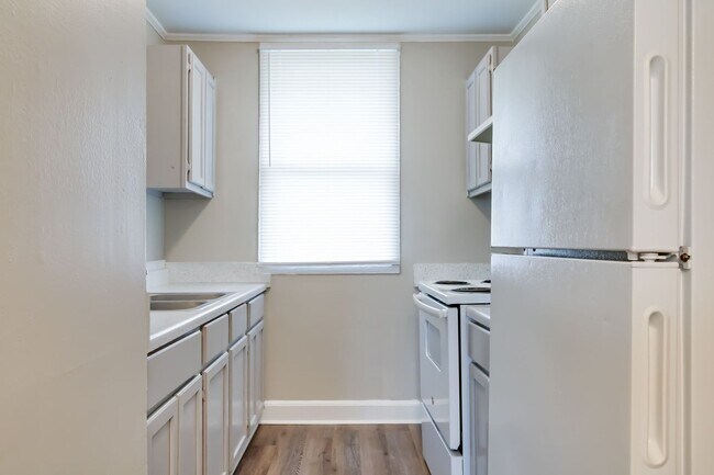 Building Photo - Lovely renovated 2 Bedroom in Broussard