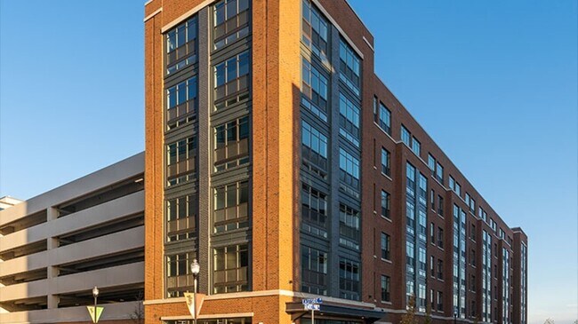 Building Photo - 22050 Eastside Dr