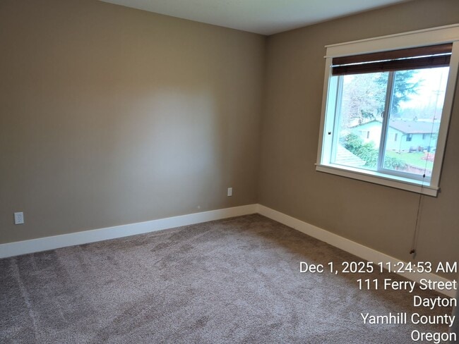 Building Photo - 111 Ferry St