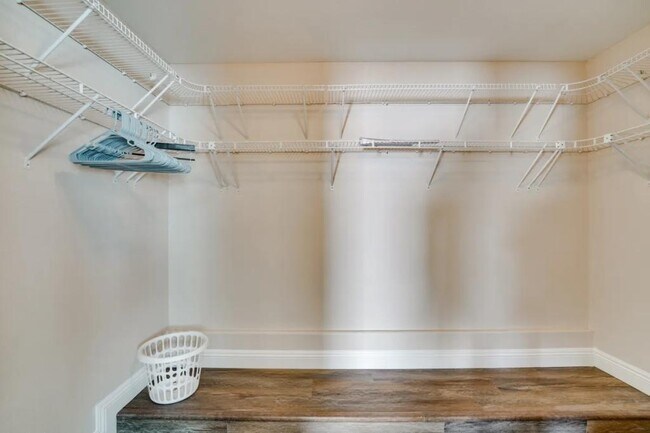 Building Photo - 2697 Pala Dura Dr