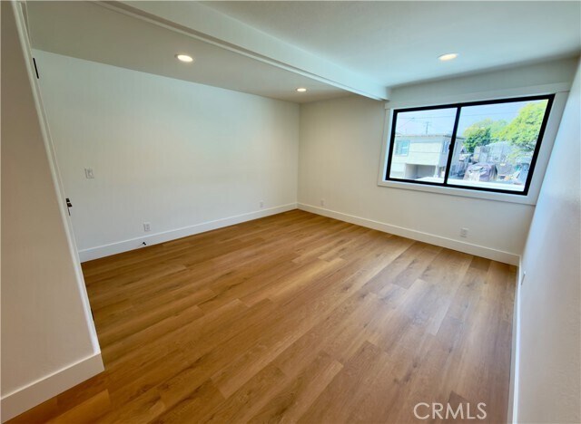 Building Photo - 232 Fairview St