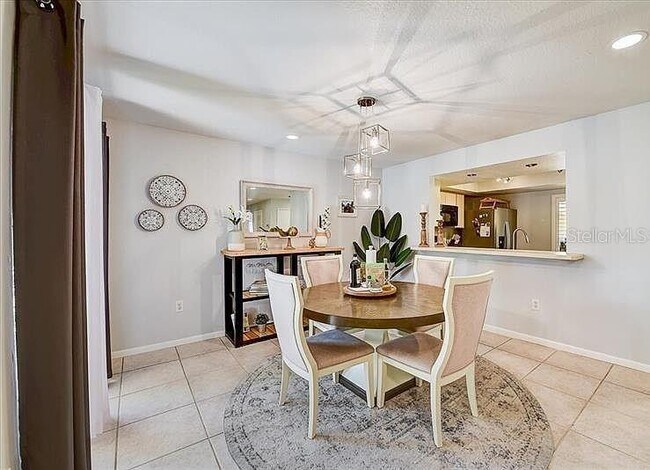 Building Photo - 6326 Grand Bahama Cir