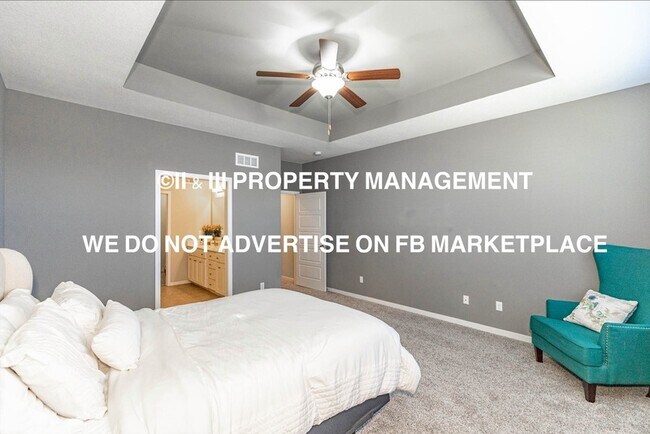 Building Photo - 12566 S Canyon Dr