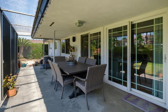 Building Photo - 142 W Santa Anita Terrace