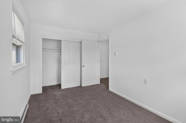 Building Photo - 351 Calvert St