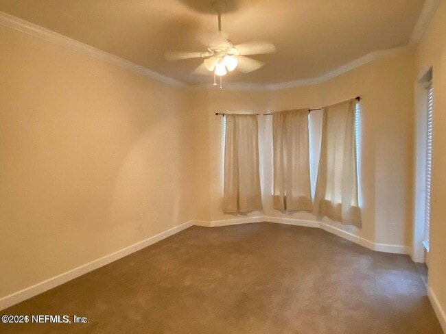 Building Photo - 2035 Secret Garden Ln