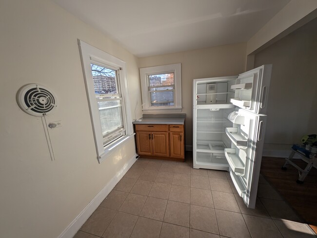 Kitchen - 268 2nd St