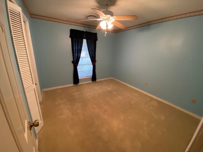Building Photo - 5075 Riverwood Cir - NE Jackson