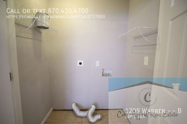 Building Photo - 1209 Warren St