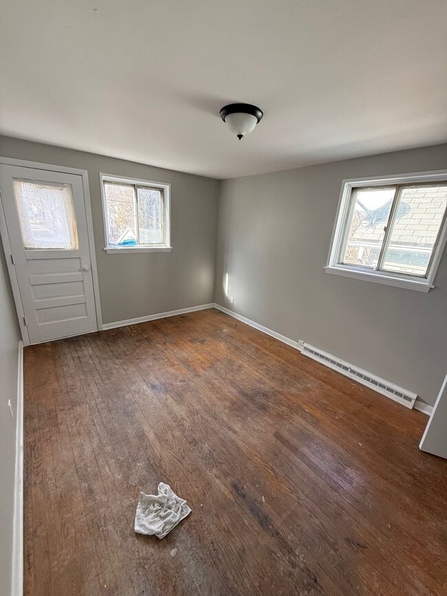 Building Photo - 4713-4715 N 35th St