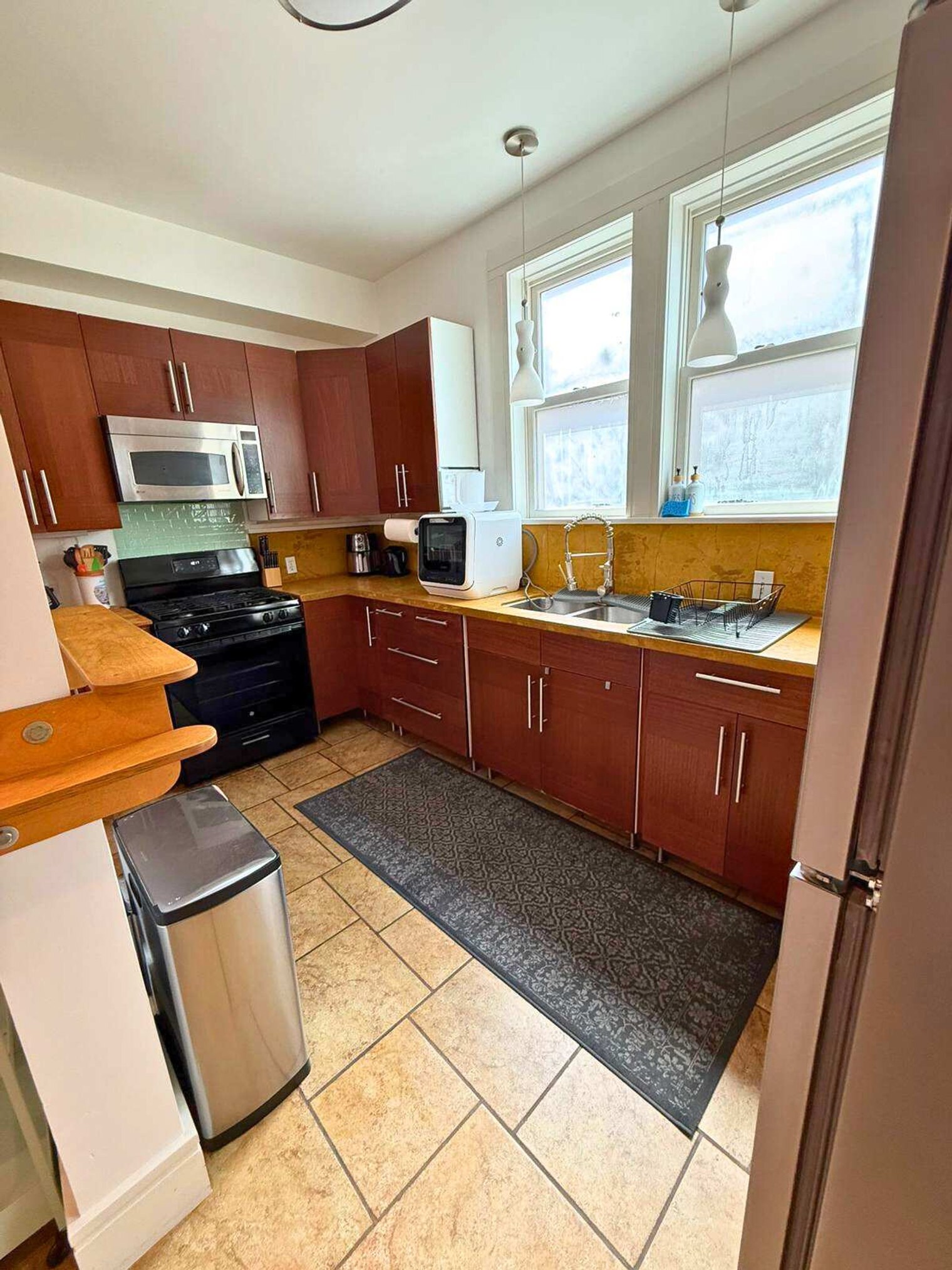 Building Photo - 1936 Channing Way