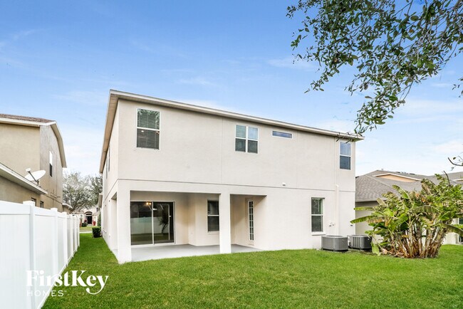 Building Photo - 415 Westchester Hills Ln