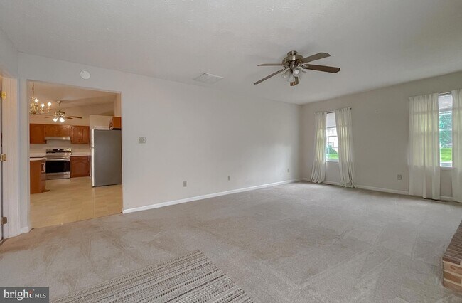 Building Photo - 109 Morris Dr