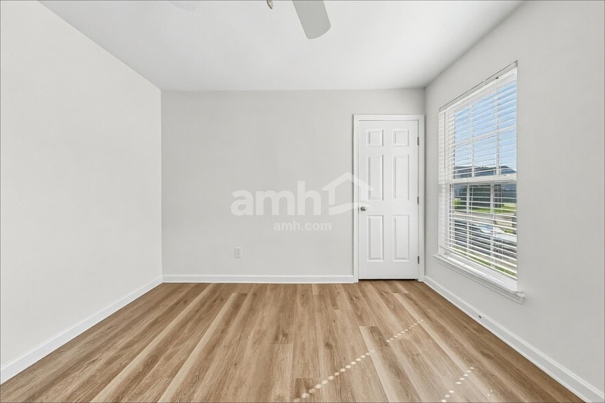 Building Photo - 7026 Church Wood Ln